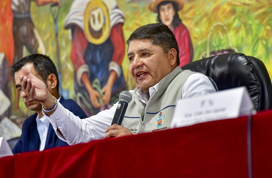 Alcalde de Arequipa, Víctor Hugo Rivera Chávez.